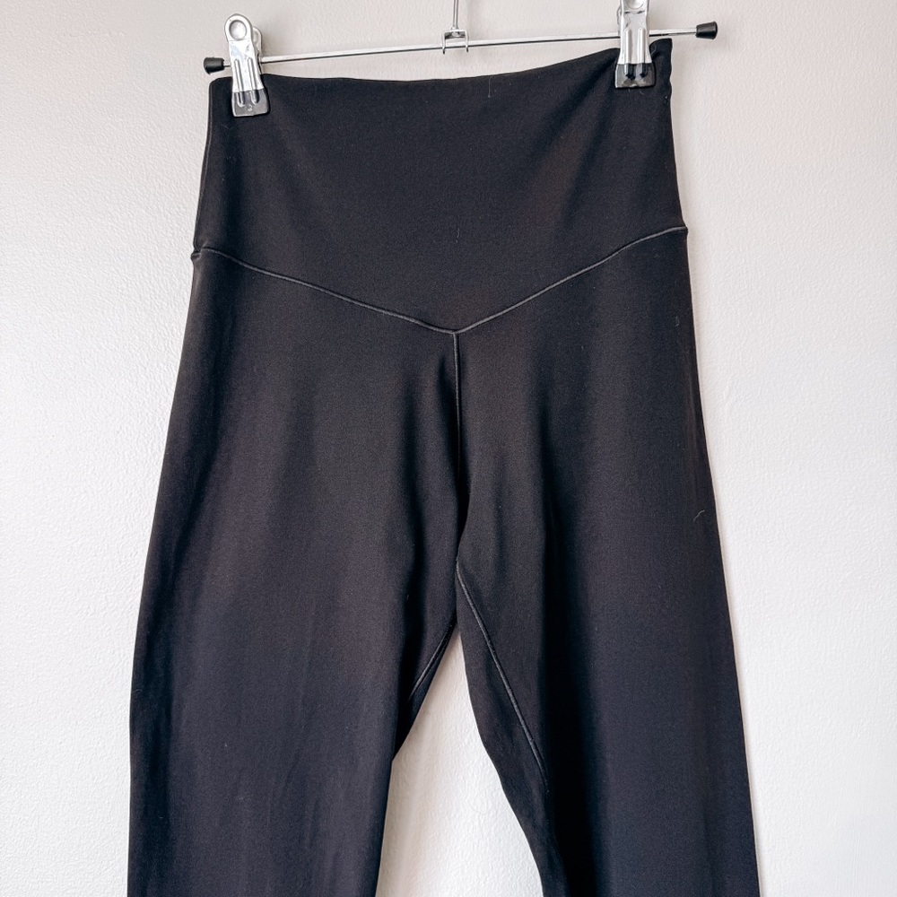 Aerie Offline High Rise Black Leggings Size Medium - Picture 3 of 7